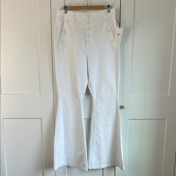 7 For All Mankind High-Waisted Sailor White Flare Jeans | 32 - Picture 4 of 9